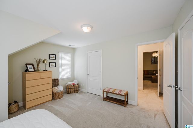 159 NARROWS CREEK DRIVE, Birmingham, AL 35242
