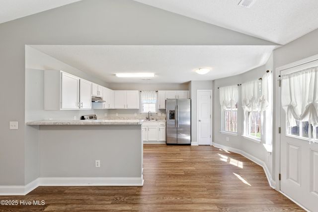 690 Oak Branches Close SE, Leland, NC 28451