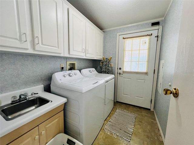 1500 COUNTY ROAD 1 124, Dunedin, FL 34698