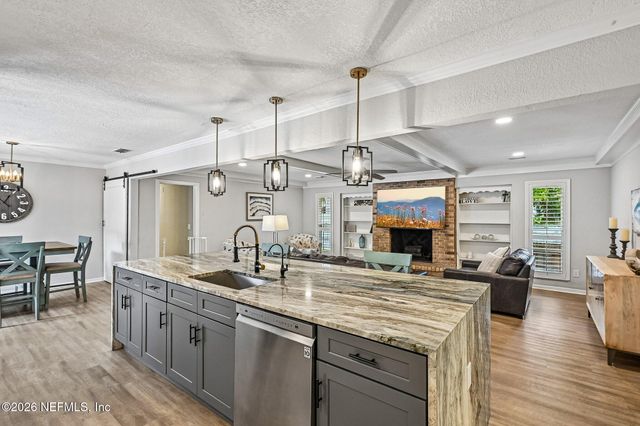 4848 CHARLES BENNETT Drive, Jacksonville, FL 32225