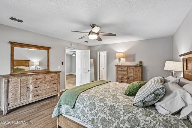 4848 CHARLES BENNETT Drive, Jacksonville, FL 32225