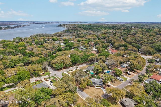 4848 CHARLES BENNETT Drive, Jacksonville, FL 32225