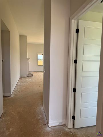 216 Farmland Circle, Perry, GA 31069
