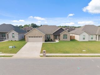 5808 Rope Trail, Jacksonville, AR 72076