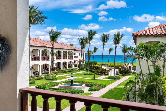 5833 N Ocean Boulevard D2, Ocean Ridge, FL 33435