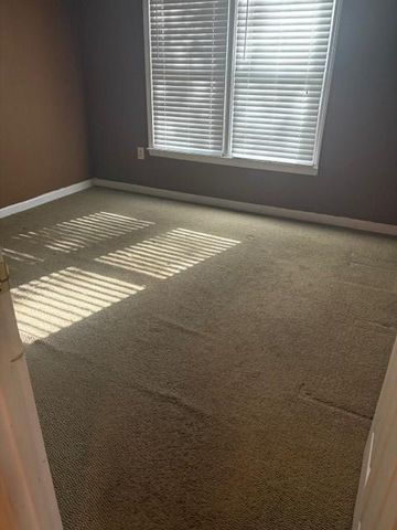 215 Somerset Drive, Covington, GA 30016