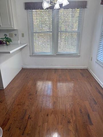 215 Somerset Drive, Covington, GA 30016