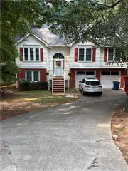 215 Somerset Drive, Covington, GA 30016