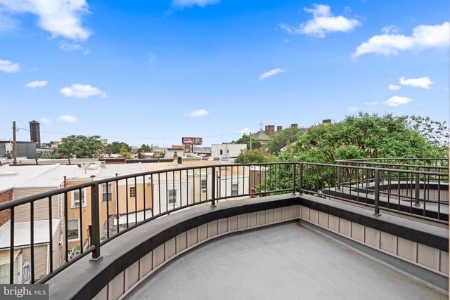 1115 E PALMER ST, Philadelphia, PA 19125