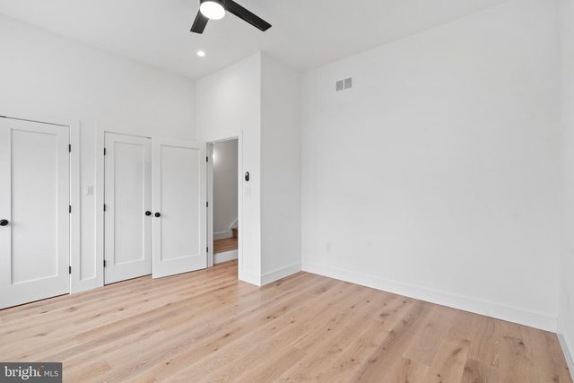 1115 E PALMER ST, Philadelphia, PA 19125