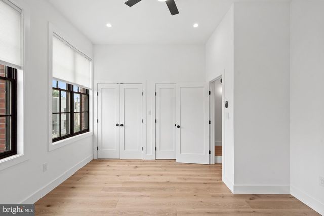 1115 E PALMER ST, Philadelphia, PA 19125