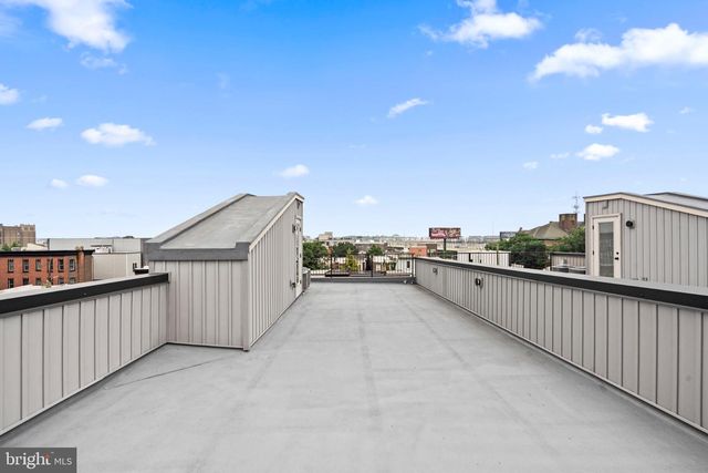 1115 E PALMER ST, Philadelphia, PA 19125