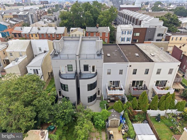 1115 E PALMER ST, Philadelphia, PA 19125