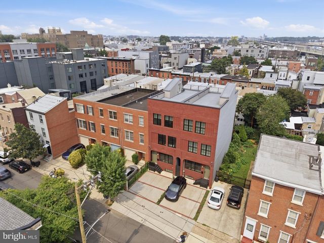 1115 E PALMER ST, Philadelphia, PA 19125