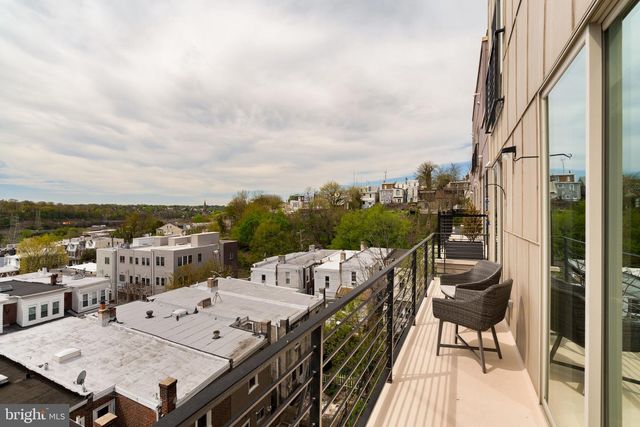 4080 MANAYUNK AVE, Philadelphia, PA 19128