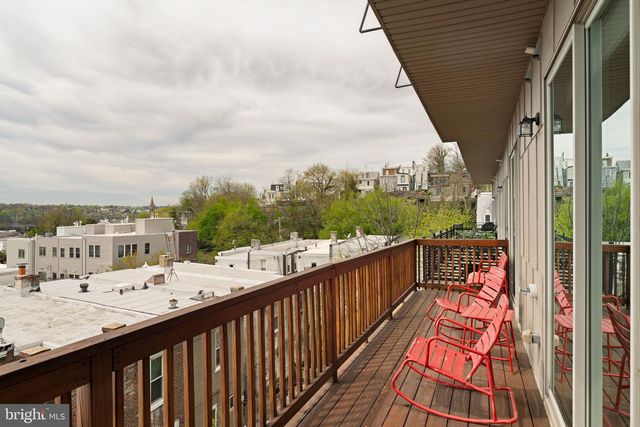 4080 MANAYUNK AVE, Philadelphia, PA 19128