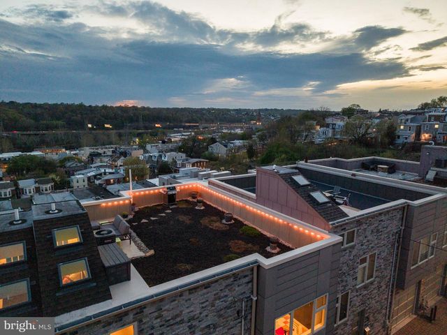4080 MANAYUNK AVE, Philadelphia, PA 19128