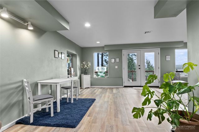 1103 Berry Way, Lummi Island, WA 98262