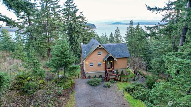 1103 Berry Way, Lummi Island, WA 98262