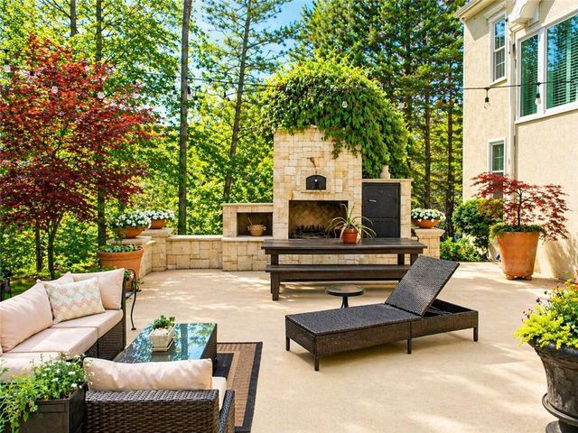 3610 Mansions Parkway, Berkeley Lake, GA 30096