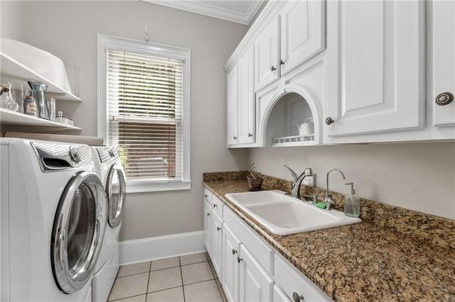 3610 Mansions Parkway, Berkeley Lake, GA 30096