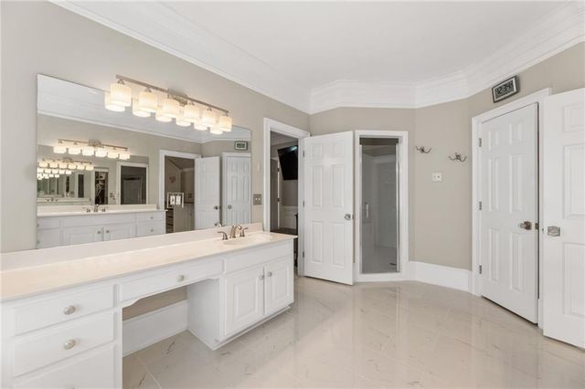 3610 Mansions Parkway, Berkeley Lake, GA 30096