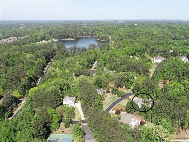 3610 Mansions Parkway, Berkeley Lake, GA 30096