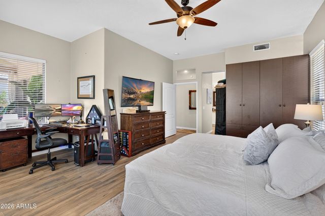 5016 E ROBIN Lane, Phoenix, AZ 85054