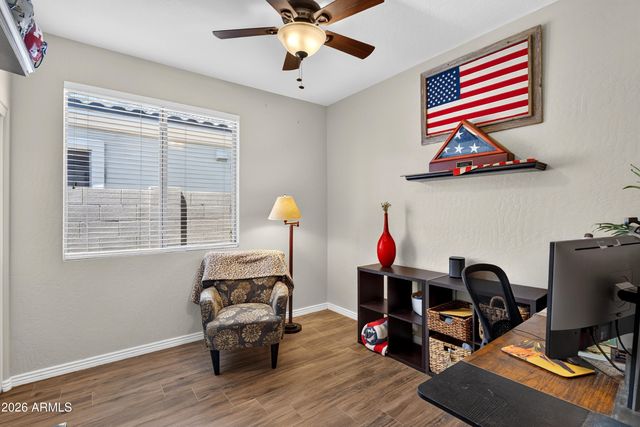 5016 E ROBIN Lane, Phoenix, AZ 85054