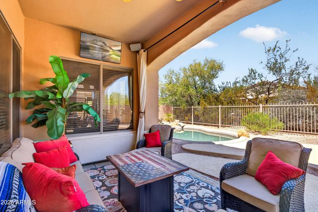 5016 E ROBIN Lane, Phoenix, AZ 85054
