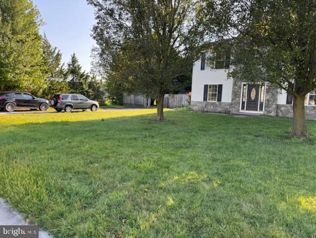 4 BROOK RAMBLE LN, Townsend, DE 19734