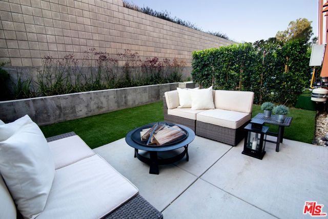 1015 Figueroa Terrace 22, Los Angeles, CA 90012