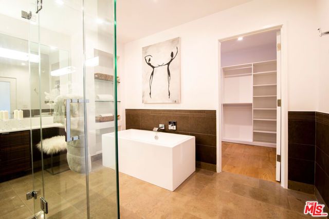 1015 Figueroa Terrace 22, Los Angeles, CA 90012