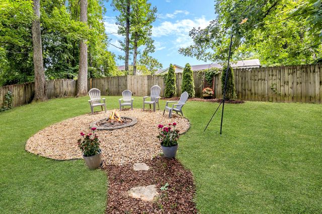 1137 Jacksons View Rd, Hermitage, TN 37076
