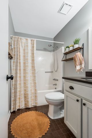 1137 Jacksons View Rd, Hermitage, TN 37076