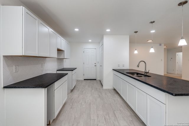 931 Yucca, San Antonio, TX 78220