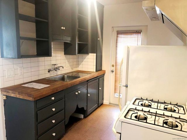 4072 Meade Ave, San Diego, CA 92116