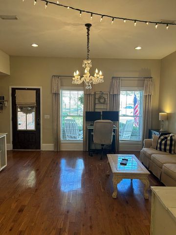 242 Bougainvillea Circle, Dothan, AL 36301