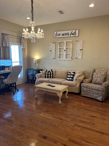 242 Bougainvillea Circle, Dothan, AL 36301