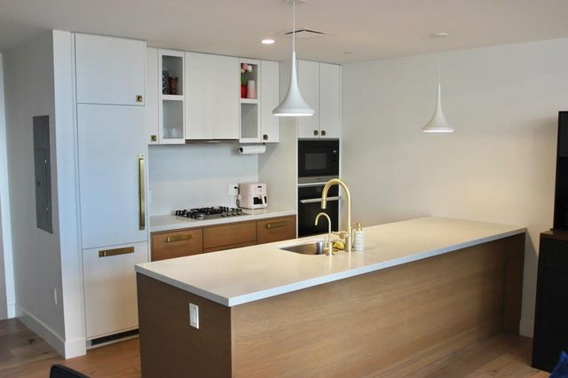 70 Rainey ST 2605, Austin, TX 78701