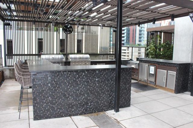 70 Rainey ST 2605, Austin, TX 78701