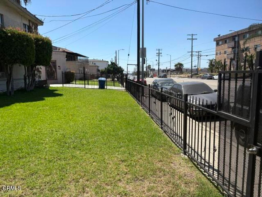 12620 S Figueroa Street, Los Angeles, CA 90061 — photo 4