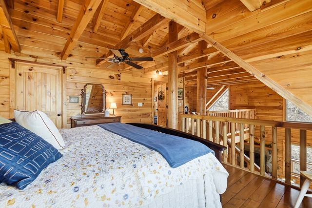 947 Skyview Drive, Ellijay, GA 30536