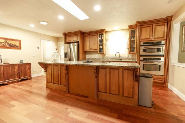 1322 Main Street, Dublin, NH 03444