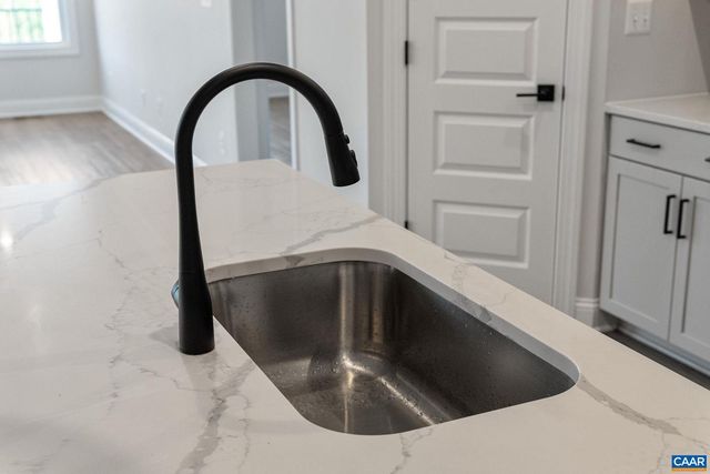 1365 LACONIA LN, Charlottesville, VA 22911