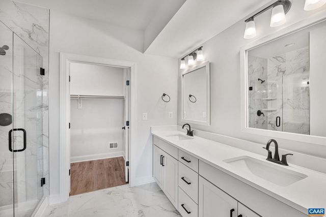 1365 LACONIA LN, Charlottesville, VA 22911