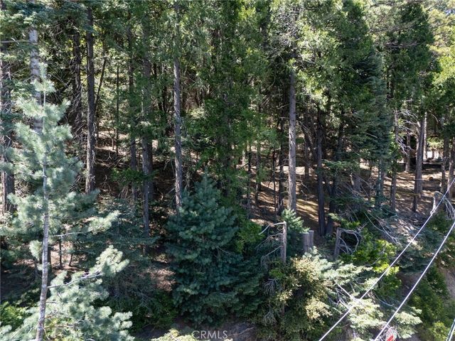 24355 Albrun, Crestline, CA 92325