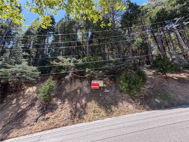 24355 Albrun, Crestline, CA 92325