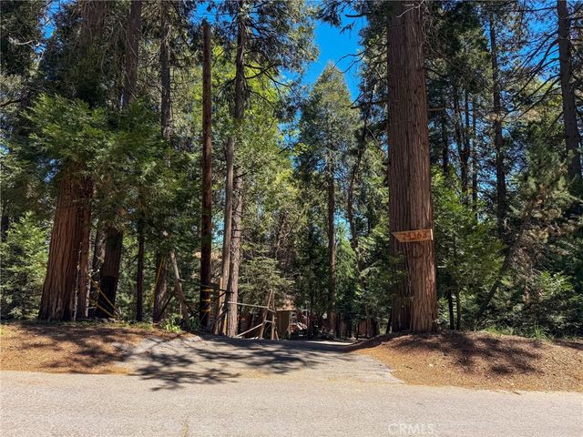 24355 Albrun, Crestline, CA 92325