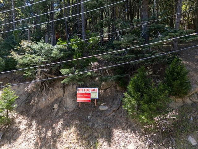 24355 Albrun, Crestline, CA 92325
